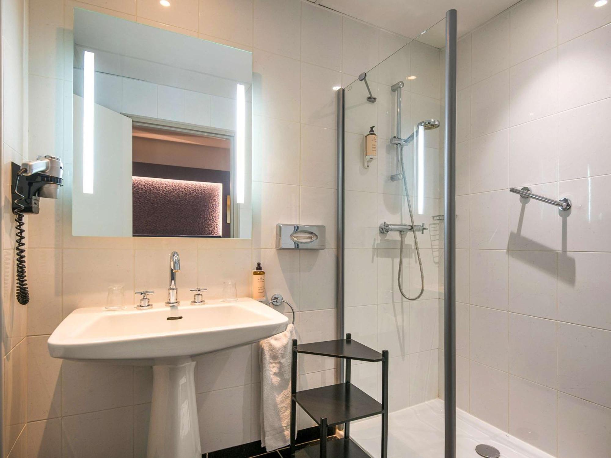 Hotel Mercure Rodez Cathedrale מראה חיצוני תמונה