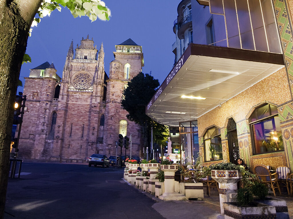 Hotel Mercure Rodez Cathedrale מראה חיצוני תמונה